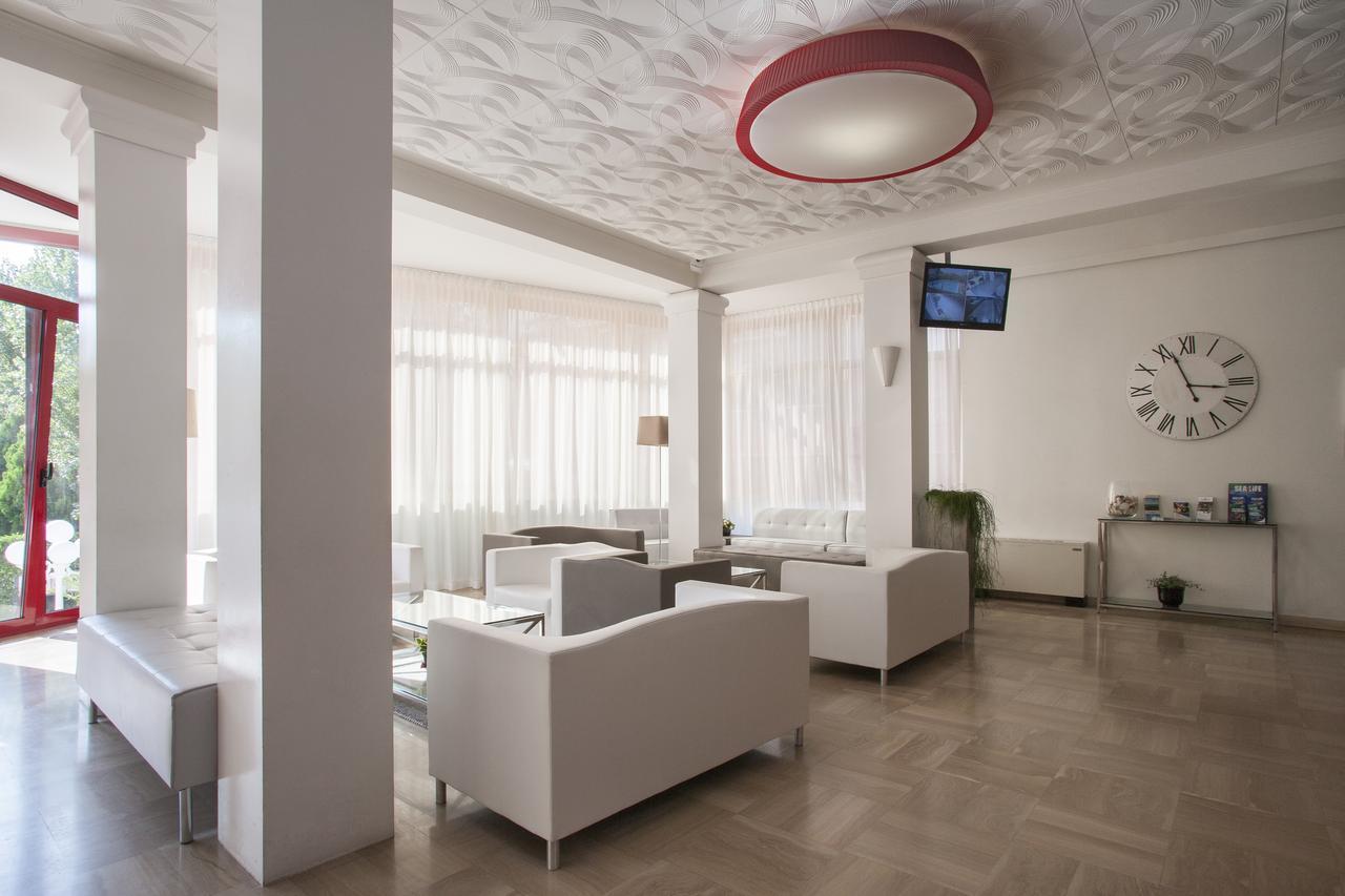 Hotel Sofia Лідо-ді-Єзоло Екстер'єр фото