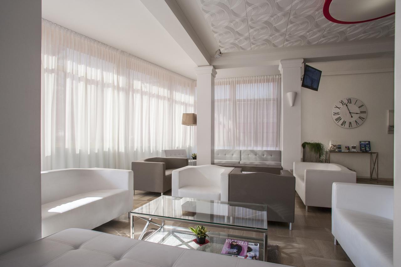 Hotel Sofia Лідо-ді-Єзоло Екстер'єр фото